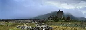 Images Dated 20th January 2000: Eilean Donan Castle