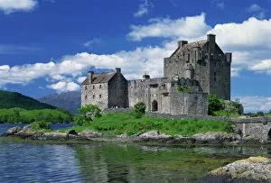 Castles Gallery: Eilean Donan Castle, Scotland, United Kingdom, Europe