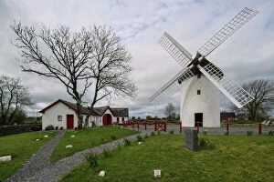 Ireland Collection: Elphin Windmill, County Roscommon, Connacht, Republic of Ireland, Europe