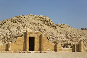 Ancient Egyptian Architecture Gallery: Entrance, Pavilion of the South, Step Pyramid Complex, UNESCO World Heritage Site