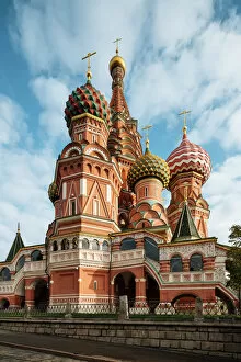 Places Of Worship Gallery: Exterior of St. Basils Cathedral, Red Square, UNESCO World Heritage Site, Moscow