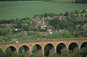 Viaducts Gallery: Eynsford village and railway viaduct, Darent Valley near Sevenoaks, Kent