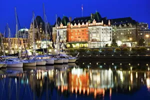 Harbours Collection: Fairmont Empress Hotel, James Bay Inner Harbour, Victoria, Vancouver Island