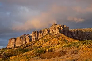 Images Dated 6th October 2008: Fall sunset near Owl Creek Pass, Uncompahgre National Forest, Colorado
