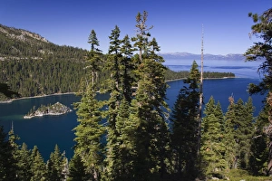 Fannette Island in Emerald Bay State Park, Lake Tahoe, California Fannette Island in Emerald Bay State Park, Lake Tahoe, California