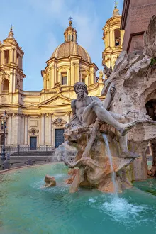 Fontana dei Quattro Fiumi (Fountain of the Four Rivers), River God Ganges, Piazza Navona Fontana dei Quattro Fiumi (Fountain of the Four Rivers), River God Ganges, Piazza Navona