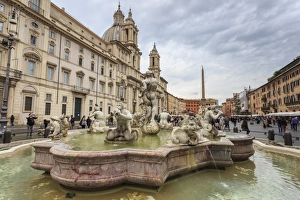 Fontana del Moro fountain and Piazza Navona, Historic Centre, Rome, UNESCO World Heritage Site Fontana del Moro fountain and Piazza Navona, Historic Centre, Rome, UNESCO World Heritage Site