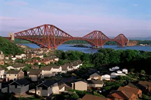 <b class=qtipBold><figcaption>Forth Railway Bridge</figcaption></b><br>Forth Railway Bridge, Scotland, United Kingdom, Europe<br><em>© Robert Harding 2008 - All Rights Reserved</em> Forth Railway Bridge