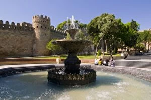 Central Asia Gallery: Fountain at the gated city wall, UNESCO World Heritage site, Baku, Azerbaijan