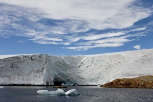 Glacier near Vernadsky Research Station, Antarctic Penisula, Antarctica, Polar Regions Glacier near Vernadsky Research Station, Antarctic Penisula, Antarctica, Polar Regions