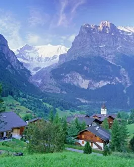 Villages Gallery: Grindelwald and the north face of the Eiger