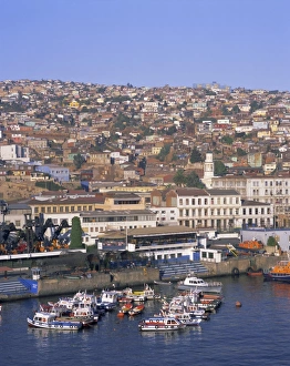 Harbour and city, Valparaiso, Chile, South America Harbour and city, Valparaiso, Chile, South America