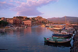Boats Collection: Harbour, Molyvos, Lesbos, Greek Islands, Greece, Europe