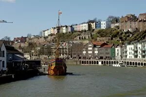 Images Dated 25th January 2000: Harbour view to Hotwells with replica sailing ship The Matthew, Bristol