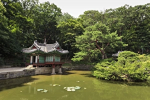 Huwon, The Secret Garden, pavilions around a square lily pond, Changdeokgung Palace in summer Huwon, The Secret Garden, pavilions around a square lily pond, Changdeokgung Palace in summer
