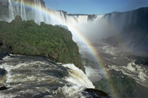 Iguacu Falls, 600m high, and 2470m long, on border of Brazil and Argentina Iguacu Falls, 600m high, and 2470m long, on border of Brazil and Argentina