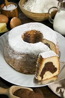 Italian chocolate ring shaped cake