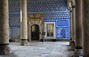 Iznik tiles adorning the circumcision room at Topkapi Palace, Istanbul, Turkey, Europe Iznik tiles adorning the circumcision room at Topkapi Palace, Istanbul, Turkey, Europe