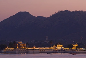 Jagmandir Island, Udaipur, Rajasthan, India, Asia Jagmandir Island, Udaipur, Rajasthan, India, Asia