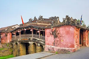 Chinese Gallery: Japanese Covered Bridge (Chua cau), Hoi An Ancient Town, UNESCO World Heritage Site