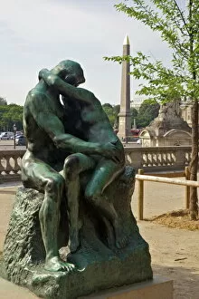 Sculpture Gallery: The Kiss by Auguste Rodin outside the Musee de L Orangerie, Paris, France, Europe