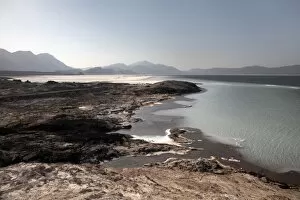 Images Dated 25th January 2000: Lac Assal, the lowest point on the African continent and the most saline body of water on earth