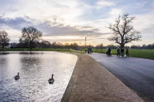 Lake, Clapham Common at sunset, Lambeth Borough, London, England, United Kingdom, Europe Lake, Clapham Common at sunset, Lambeth Borough, London, England, United Kingdom, Europe