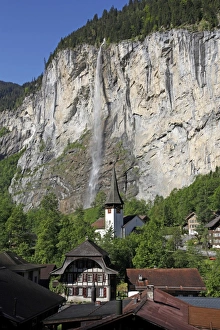 Images Dated 5th June 2010: Lauterbrunnen Falls, Lauterbrunnen Valley, Bernese Oberland, Swiss Alps