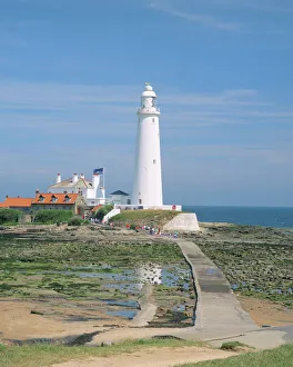 Lighthouse, St. Marys Island, Whitley Bay, Northumbria (Northumberland)