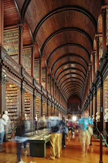 Images Dated 1st August 2015: The Long Room in the library of Trinity College, Dublin, Republic of Ireland, Europe