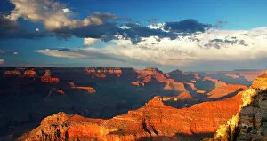 Images Dated 2nd September 2011: Looking towards Wotan's Throne from south rim, Grand Canyon, Arizona, United States of America