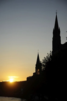 Lourdes Basilica, Lourdes, Hautes Pyrenees, France, Europe Lourdes Basilica, Lourdes, Hautes Pyrenees, France, Europe