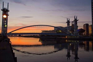 Images Dated 27th January 2000: Lowry Centre at dusk, Salford Quays, Manchester, England, United Kingdom, Europe