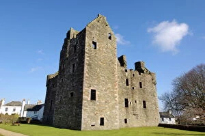 Castles Gallery: MacLellans Castle, Kirkcudbright, Dumfries and Galloway, Scotland