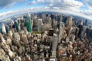 Images Dated 20th October 2011: Manhattan view from the Empire State Building, New York City, New York