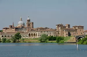 Images Dated 14th May 2011: Mantova, Lombardy, Italy, Europe