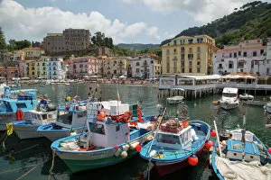 Italian Culture Gallery: Marina Grande, Sorrento, Costiera Amalfitana (Amalfi Coast), UNESCO World Heritage Site