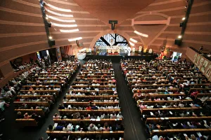 Images Dated 10th September 2006: Mass in Evry cathedral, Evry, Essonne, France, Europe
