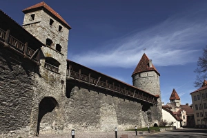 Medieval towers and city walls in the Old Town of Tallinn, UNESCO World Heritage Site, Estonia, Europe Medieval towers and city walls in the Old Town of Tallinn, UNESCO World Heritage Site, Estonia, Europe