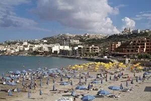 Images Dated 8th October 2005: Mellieha Bay, Malta, Mediterranean, Europe