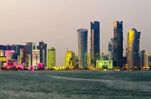 Images Dated 22nd January 2011: Modern skyline, Doha, Qatar, Middle East
