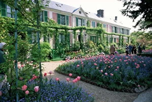 Monet Gallery: Monets house and garden, Giverny, Haute Normandie (Normandy), France, Europe