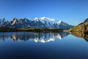 Images Dated 18th August 2012: Mont Blanc, top of Europe, reflected during sunrise in Lac es Cheserys, Aiguilles Rouges Parc