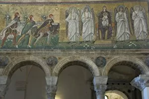 Mosaic depicting the Three Kings bringing gifts to the Holy Child, 6th century basilica di Sant'Apollinare Nuovo