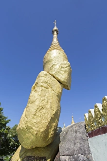 Nwa-La-Bo Pagoda golden rock and pagoda near Mawlamyine, Mon, Myanmar (Burma), Southeast Nwa-La-Bo Pagoda golden rock and pagoda near Mawlamyine, Mon, Myanmar (Burma), Southeast