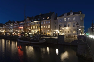 Nyhavn at Christmas, Copenhagen, Denmark, Scandinavia, Europe Nyhavn at Christmas, Copenhagen, Denmark, Scandinavia, Europe