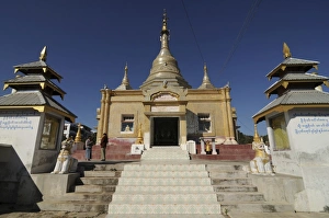 Pagoda in the mountain town of Kalaw, Myanmar, Asia Pagoda in the mountain town of Kalaw, Myanmar, Asia