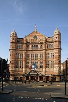 The Palace Theatre, showing the musical Les Miserables, Cambridge Circus
