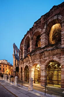 Piazza Bra and Roman Arena at night, Verona, Veneto Province, Italy, Europe