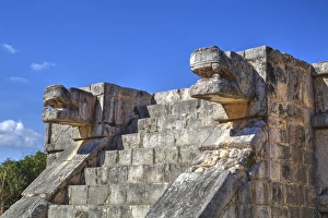 Platform of the Eagles and Jaguars, Chichen Itza, UNESCO World Heritage Site, Yucatan Platform of the Eagles and Jaguars, Chichen Itza, UNESCO World Heritage Site, Yucatan